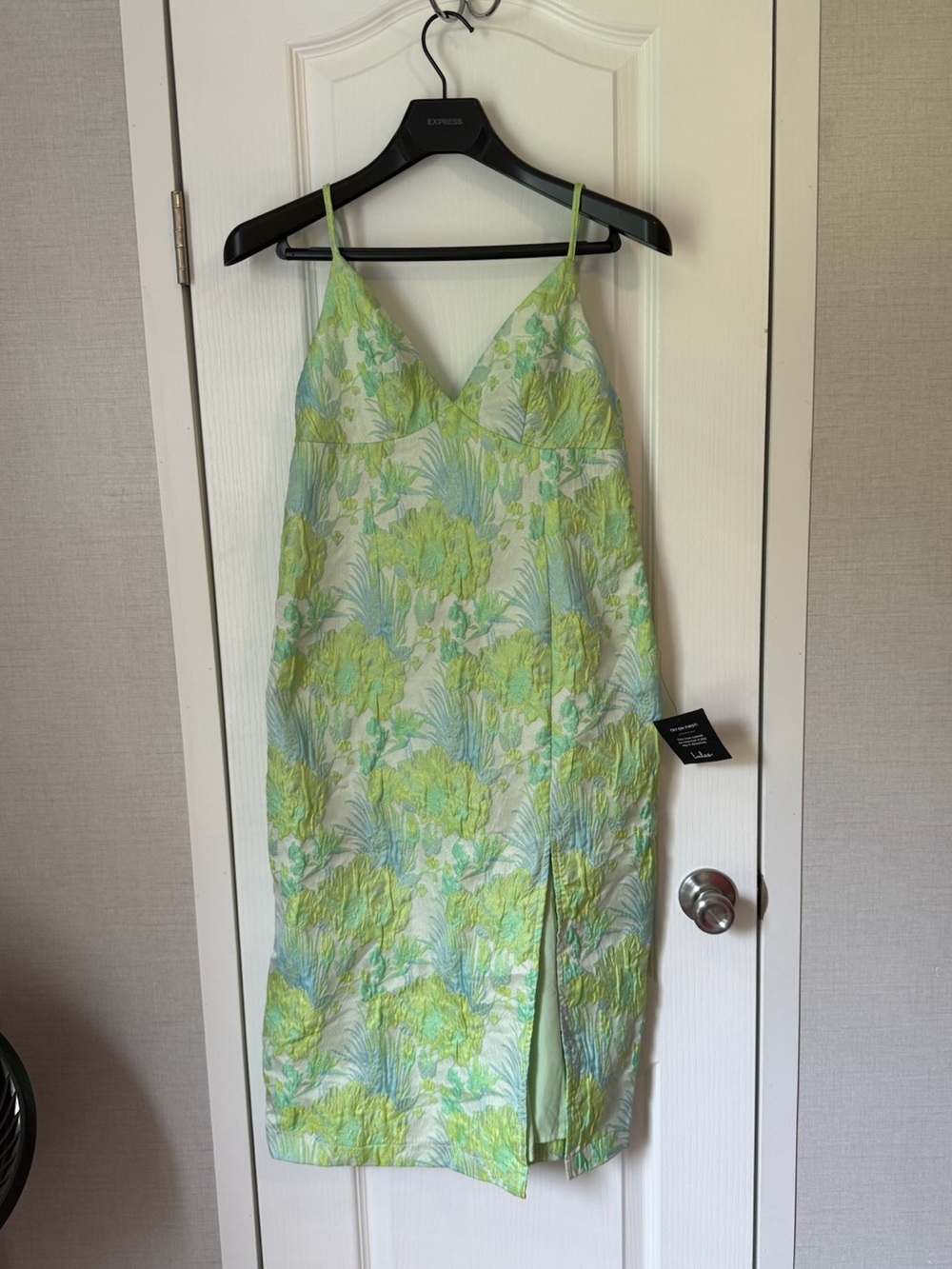 Lola + Mave Women’s M Green Blue White Floral V-Neck Sleeveless A-Line Midi